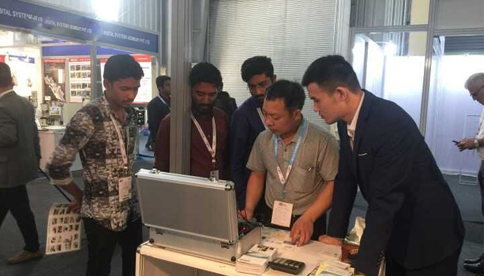 剑平平衡机—印度国际机床展会正在如火如荼地进行中